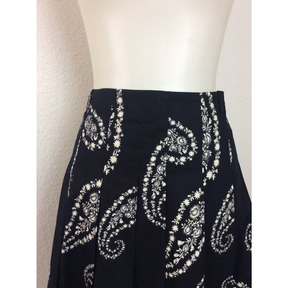 Club Monaco Skirt Pleated Paisley Print - Picture 2 of 7